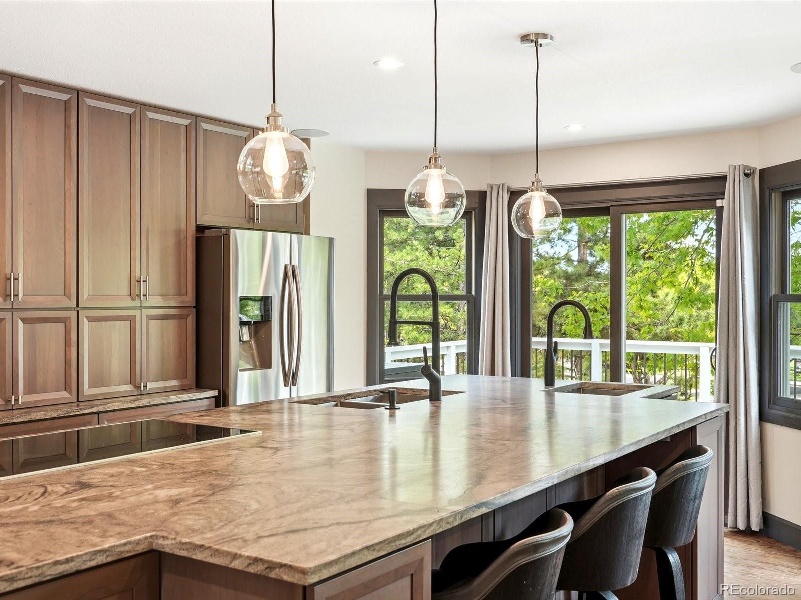 8016 S Vine Way Centennial CO 80122