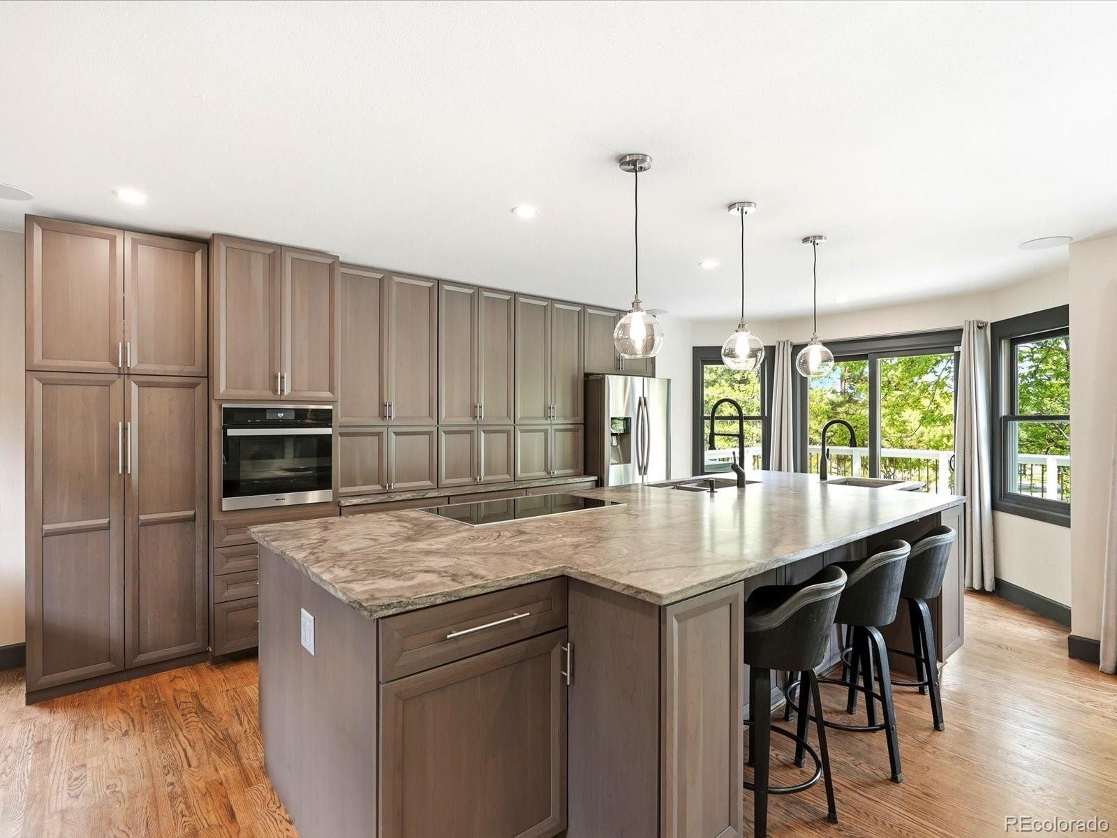 8016 S Vine Way Centennial CO 80122