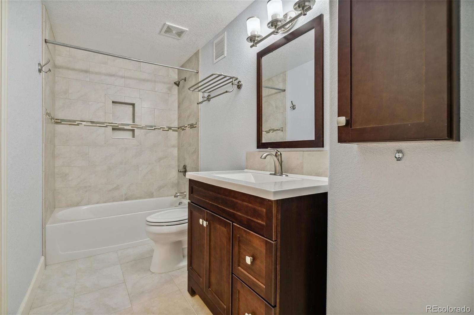2896 Emporia Street Denver CO 80238