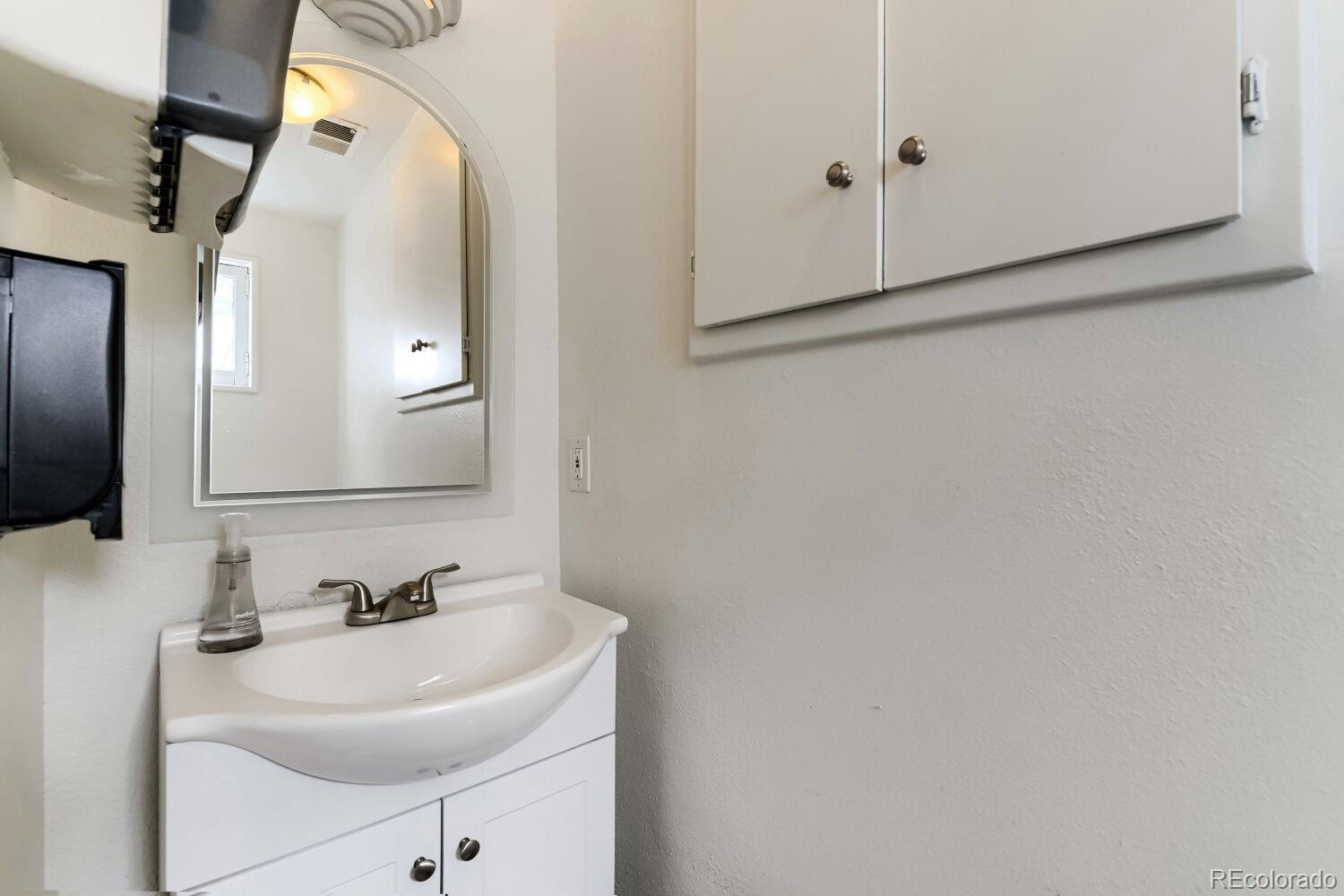 818-820 E 20th Avenue Denver CO 80218