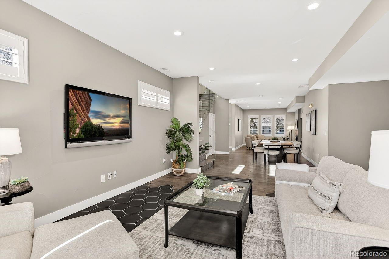 2624 S Race Street Denver CO 80210
