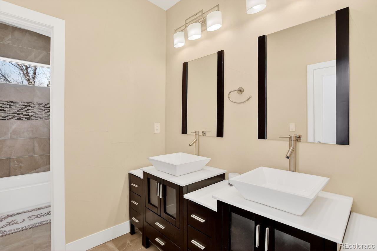 2624 S Race Street Denver CO 80210