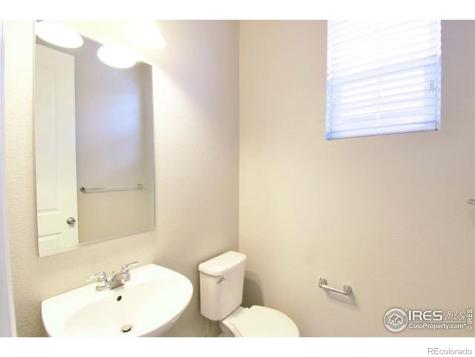 2082 S Cathay Way Aurora CO 80013