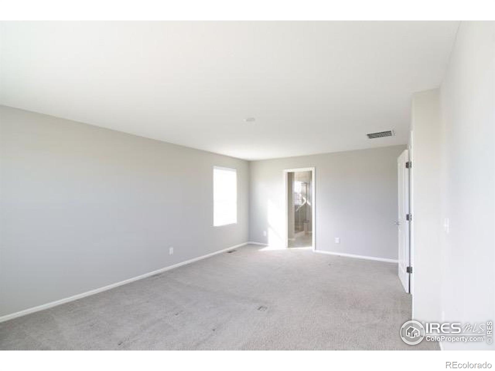 2082 S Cathay Way Aurora CO 80013
