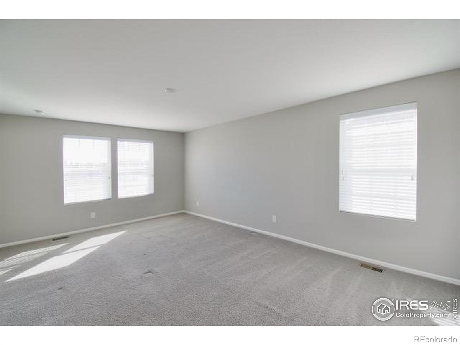 2082 S Cathay Way Aurora CO 80013