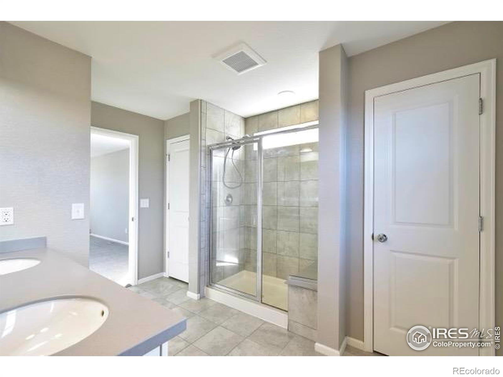 2082 S Cathay Way Aurora CO 80013