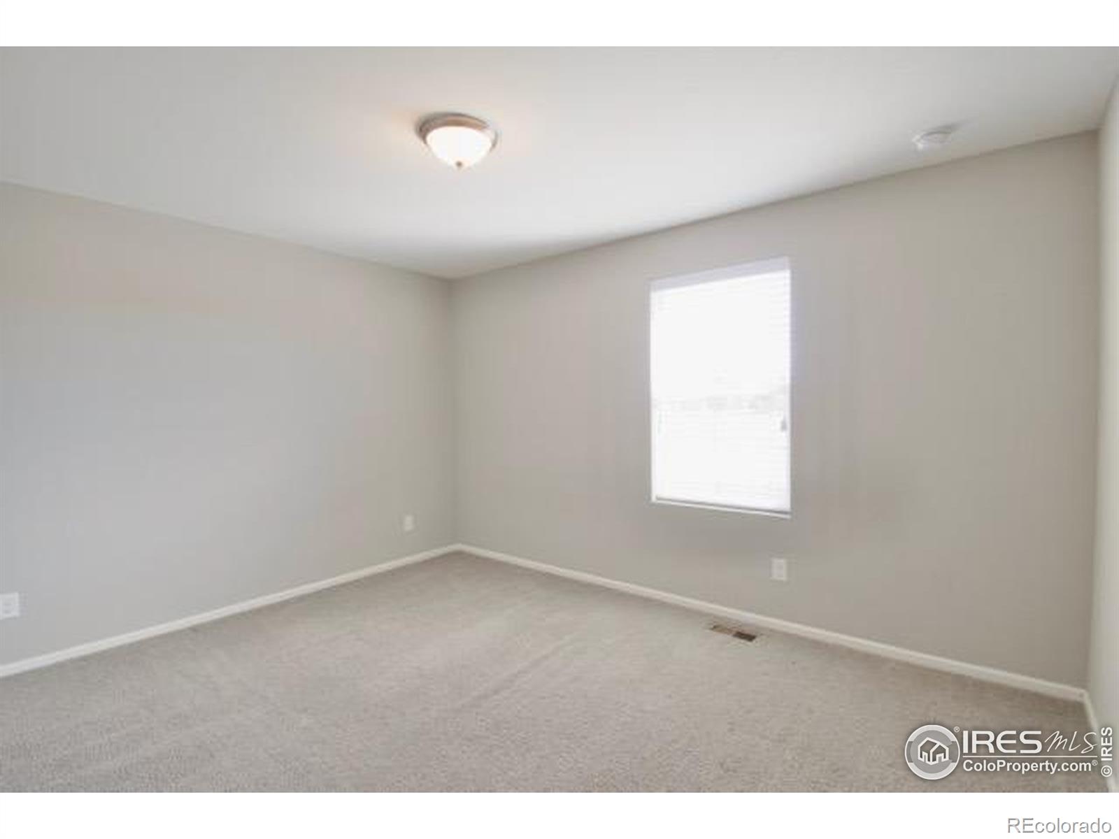 2082 S Cathay Way Aurora CO 80013