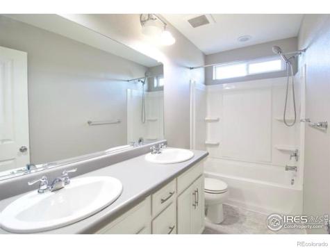 2082 S Cathay Way Aurora CO 80013