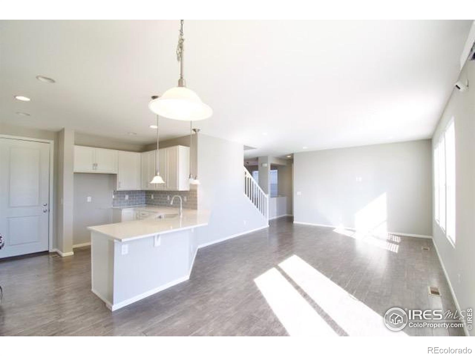 2082 S Cathay Way Aurora CO 80013