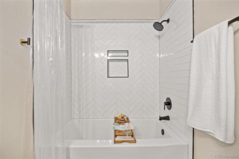 5948 King Court Parker CO 80134