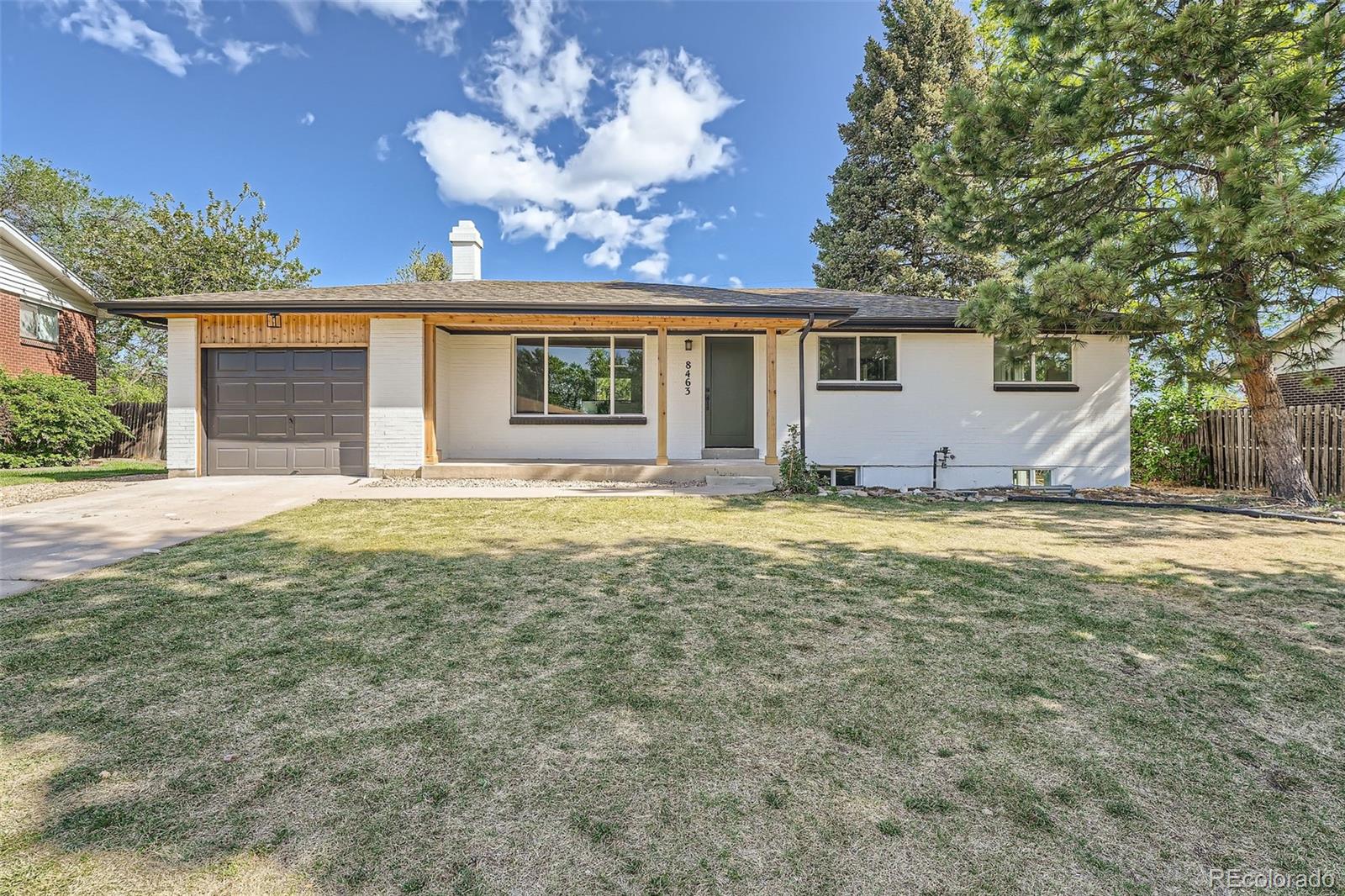 8463 W Arizona Drive Lakewood CO 80232
