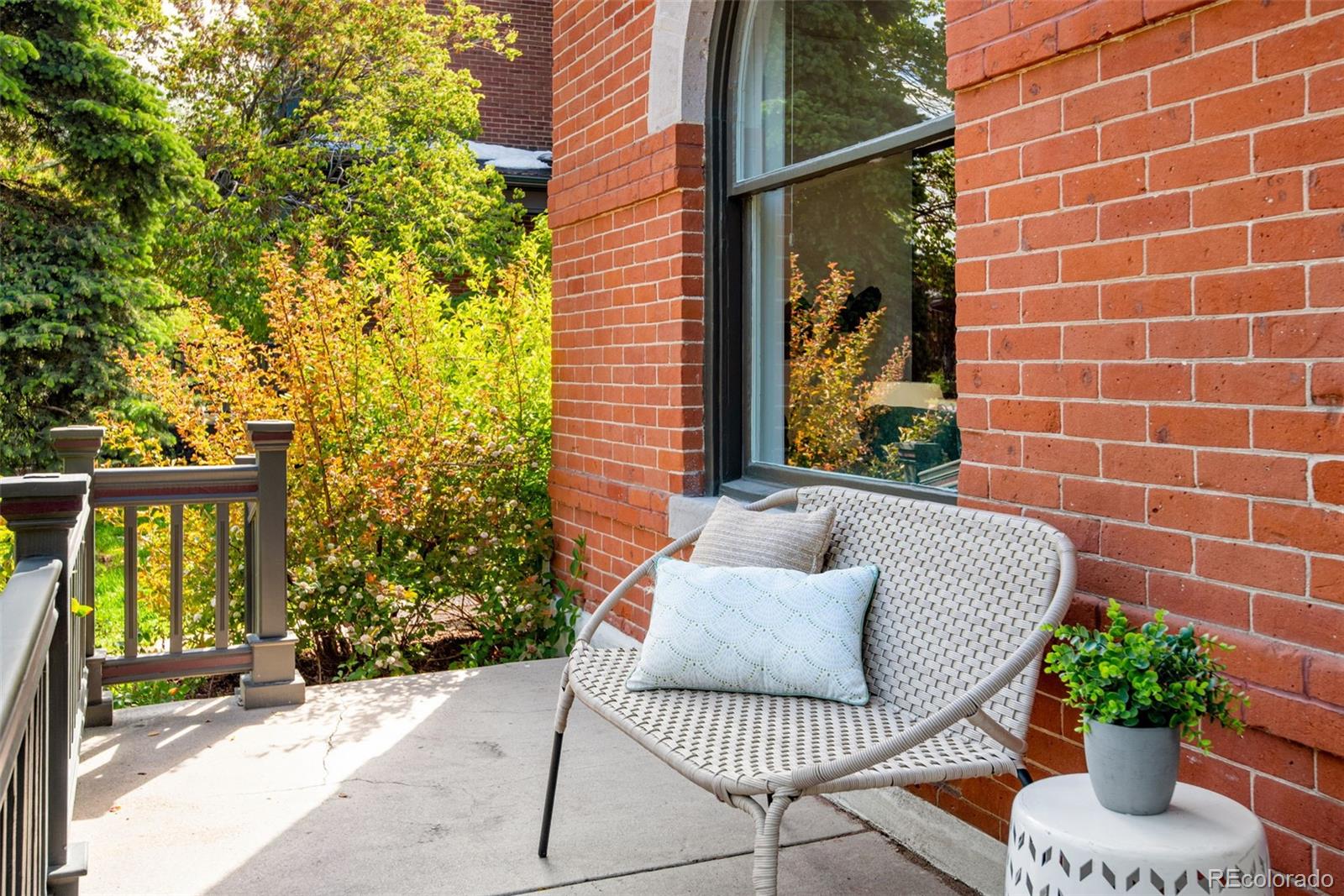 2815 Curtis Street Denver CO 80205
