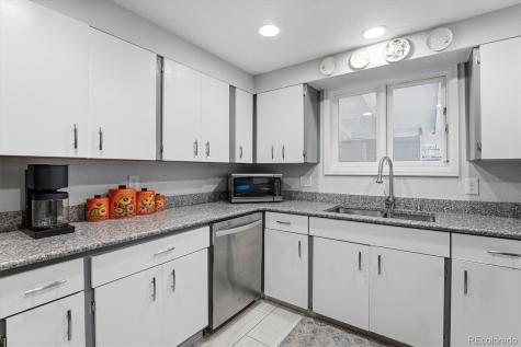 8202 W 59th Avenue Arvada CO 80004