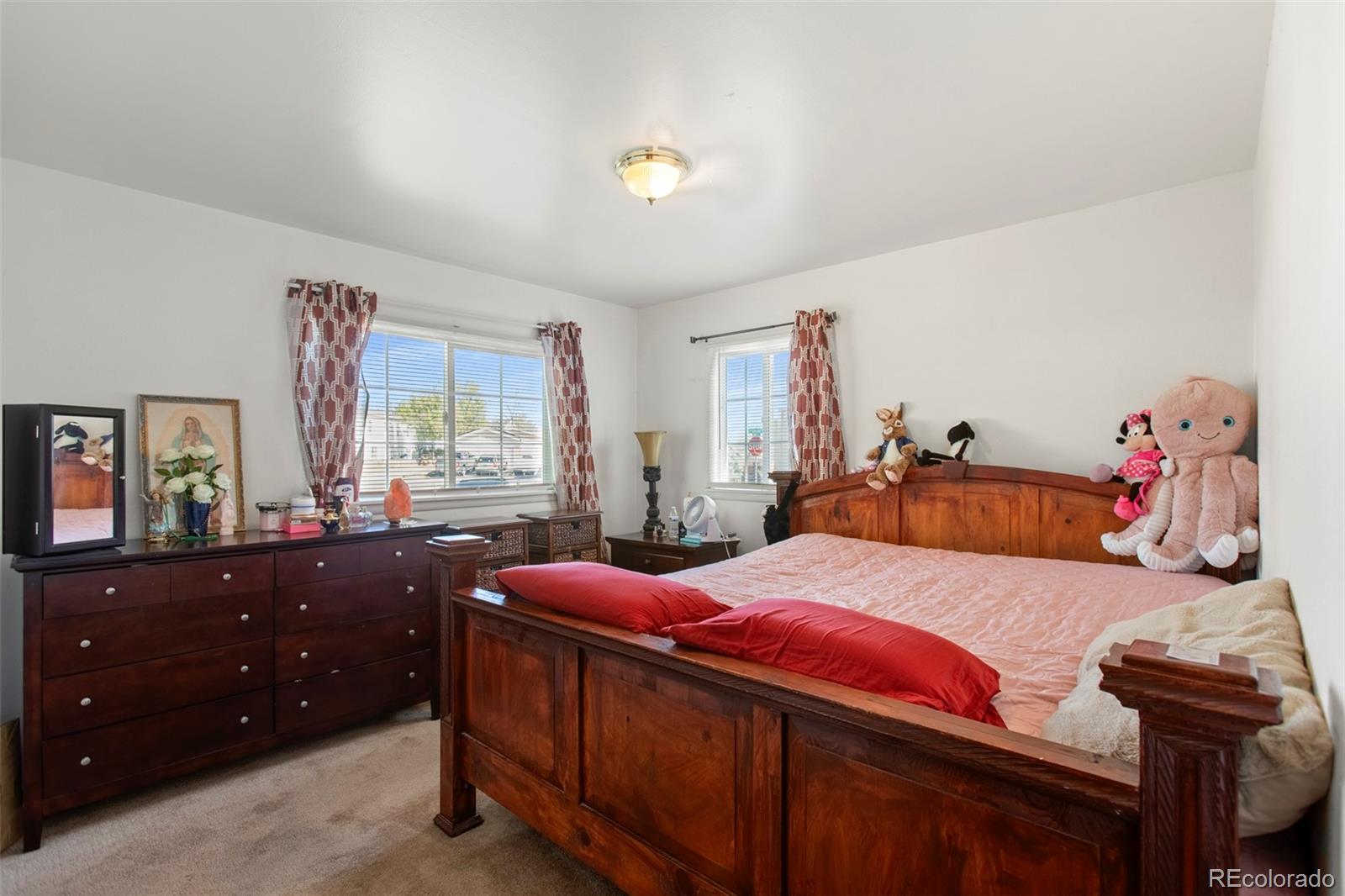 5004 W Center Drive Denver CO 80219