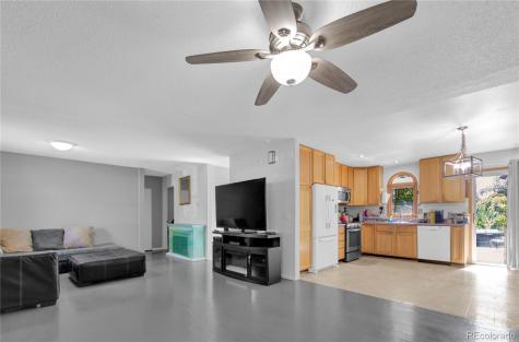 1550 S Telluride Street Aurora CO 80017