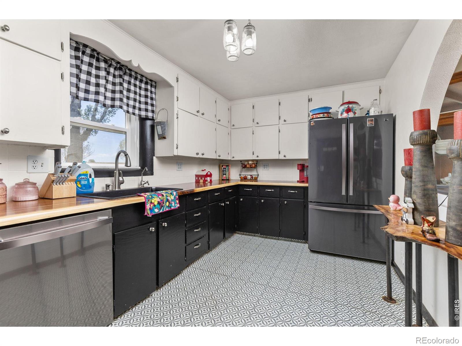 21040 County Road 44 La Salle CO 80645
