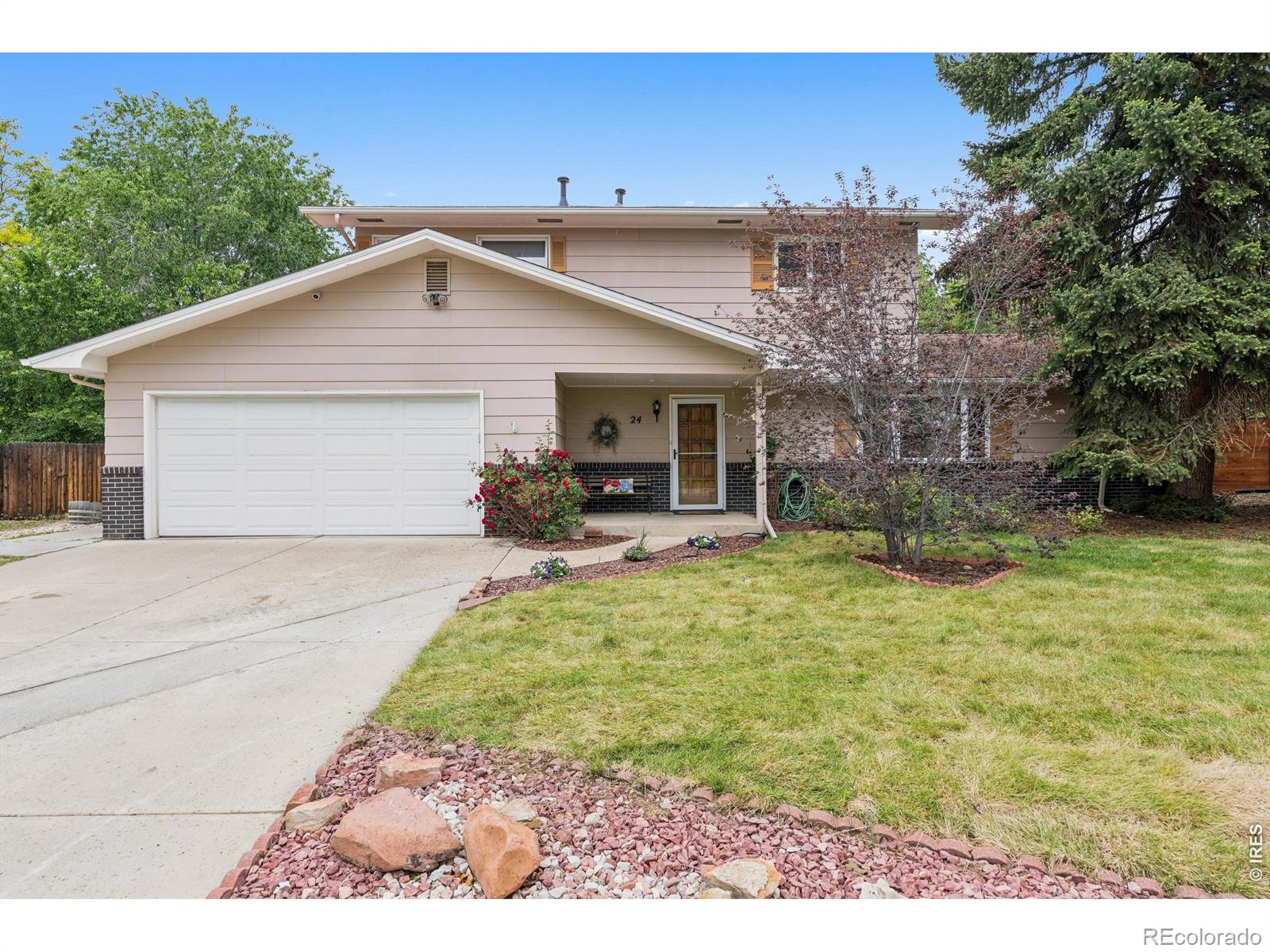 24 University Circle Longmont CO 80503
