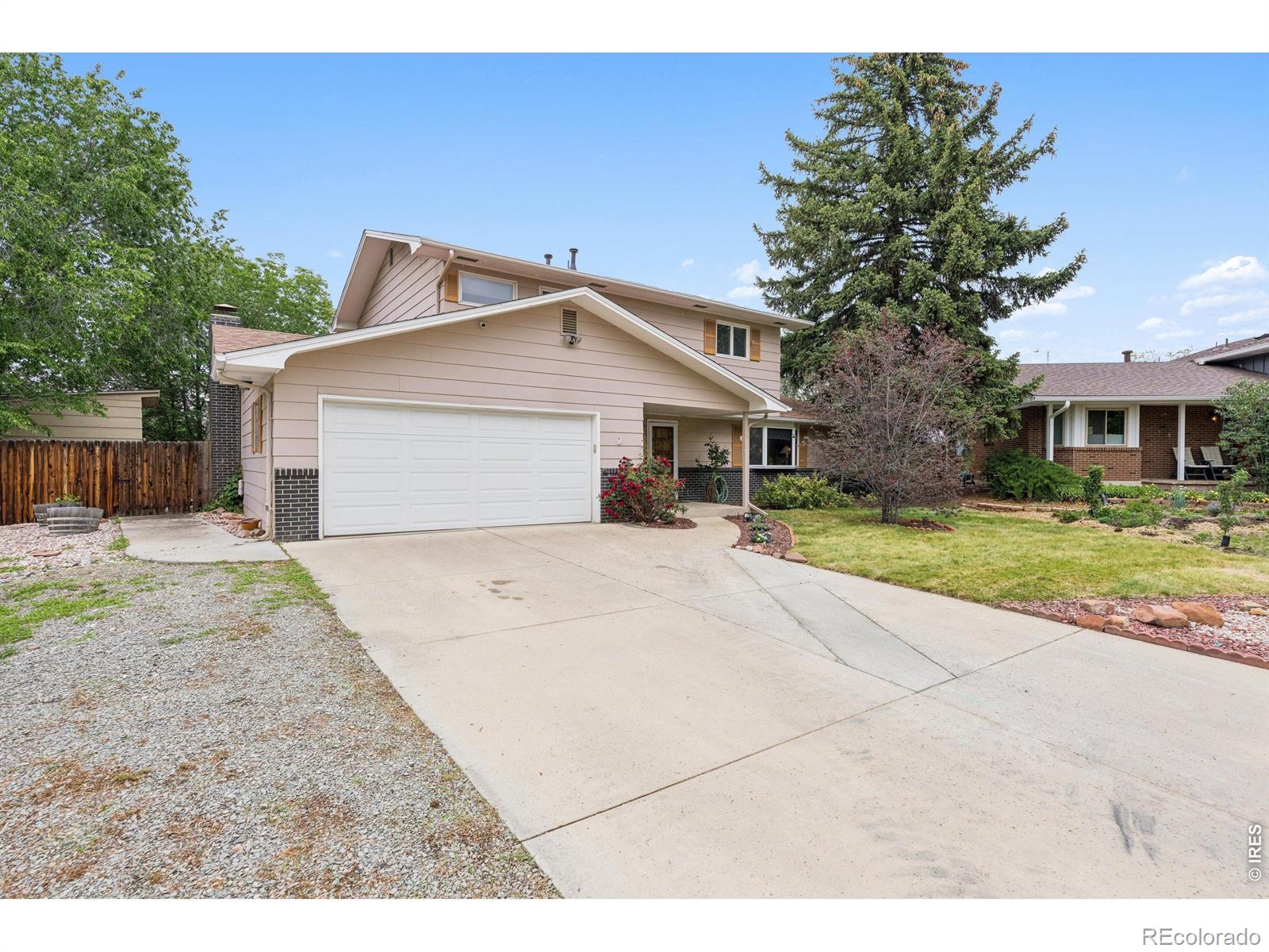24 University Circle Longmont CO 80503
