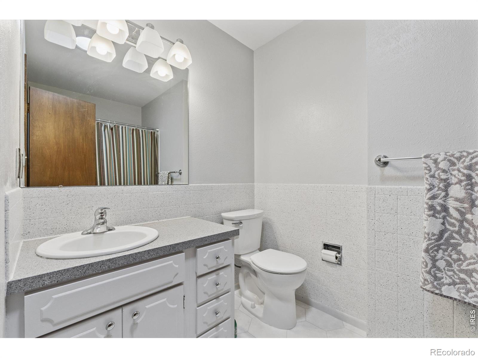 24 University Circle Longmont CO 80503