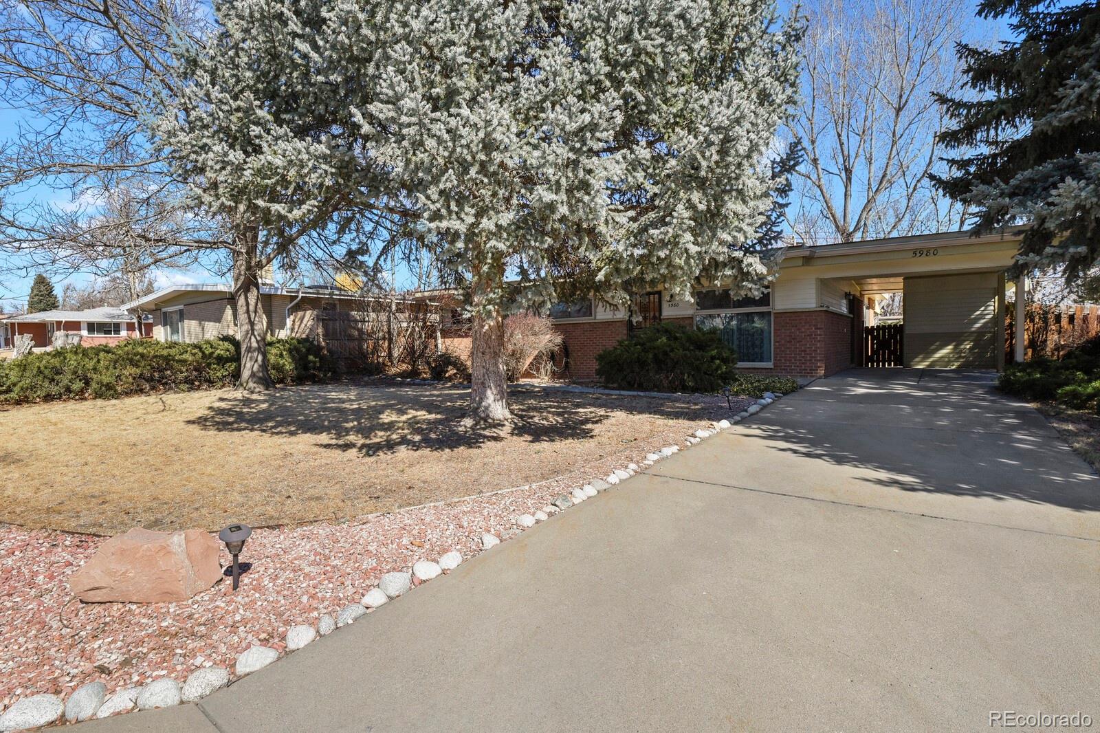 5980 Dudley Court Arvada CO 80004