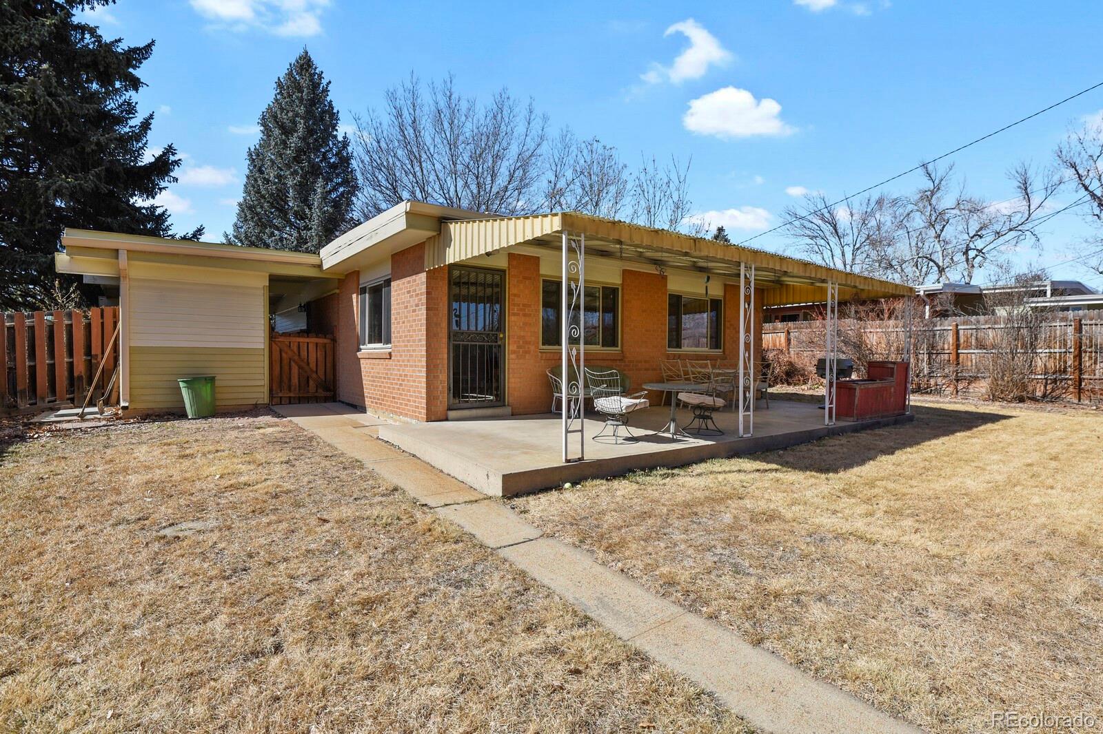 5980 Dudley Court Arvada CO 80004