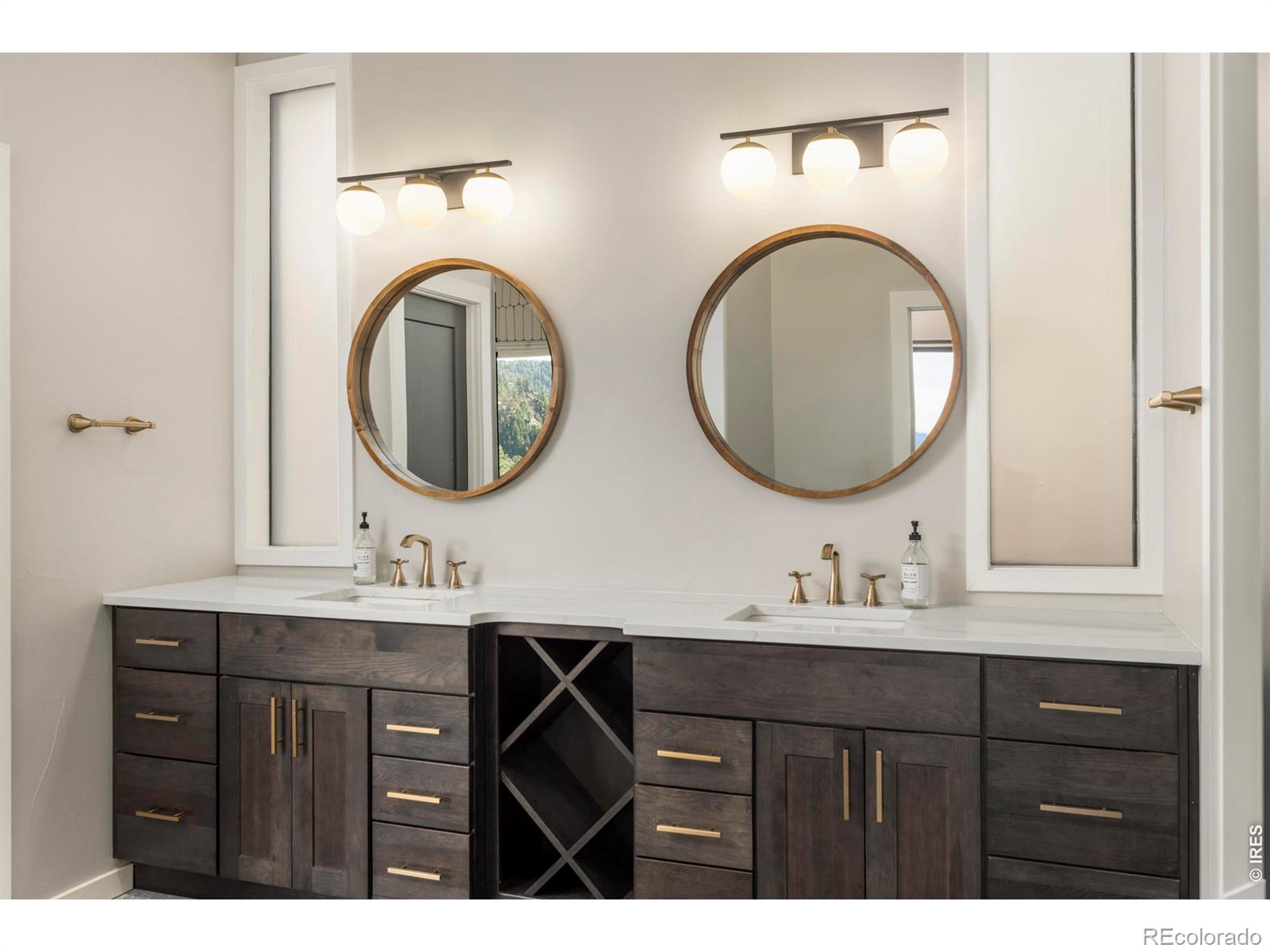 150 Valley View Way Boulder CO 80304