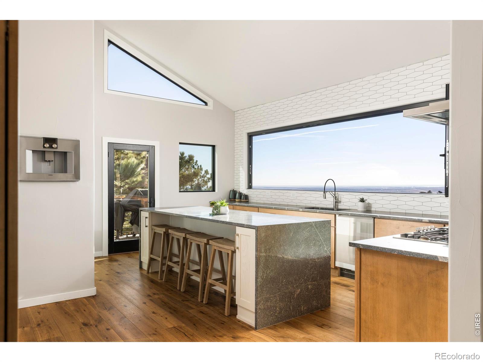150 Valley View Way Boulder CO 80304
