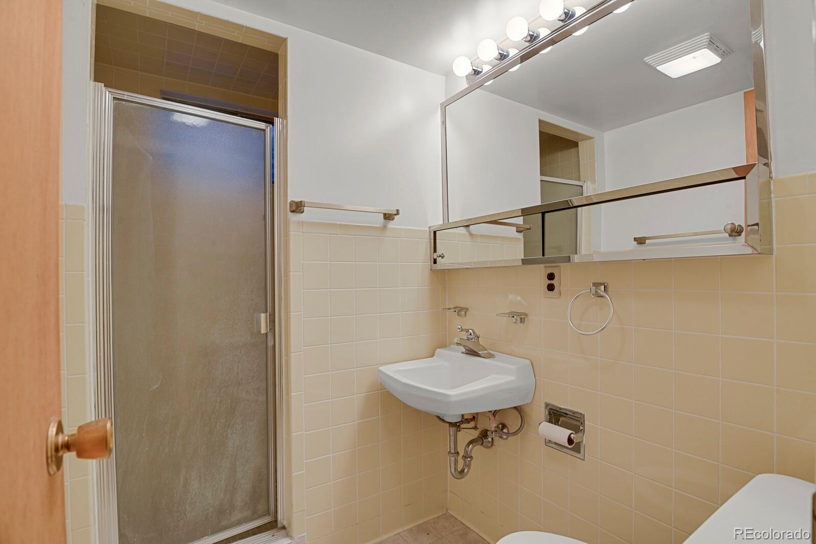 666 S Quentin Street Aurora CO 80012