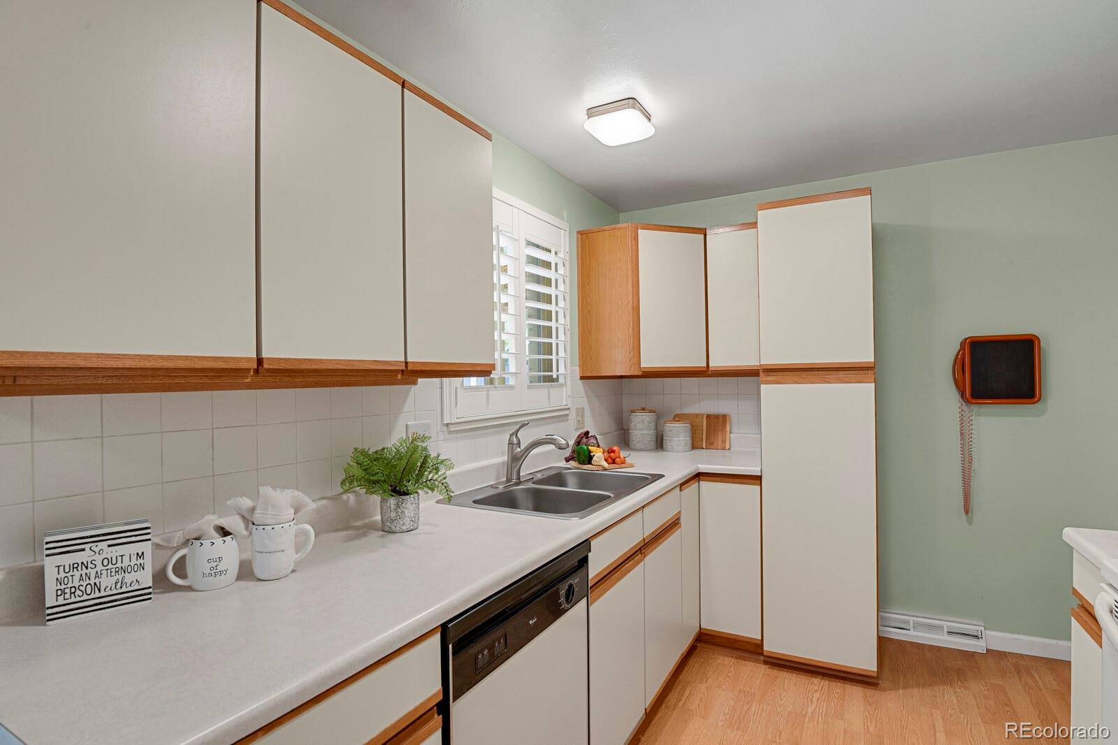 666 S Quentin Street Aurora CO 80012