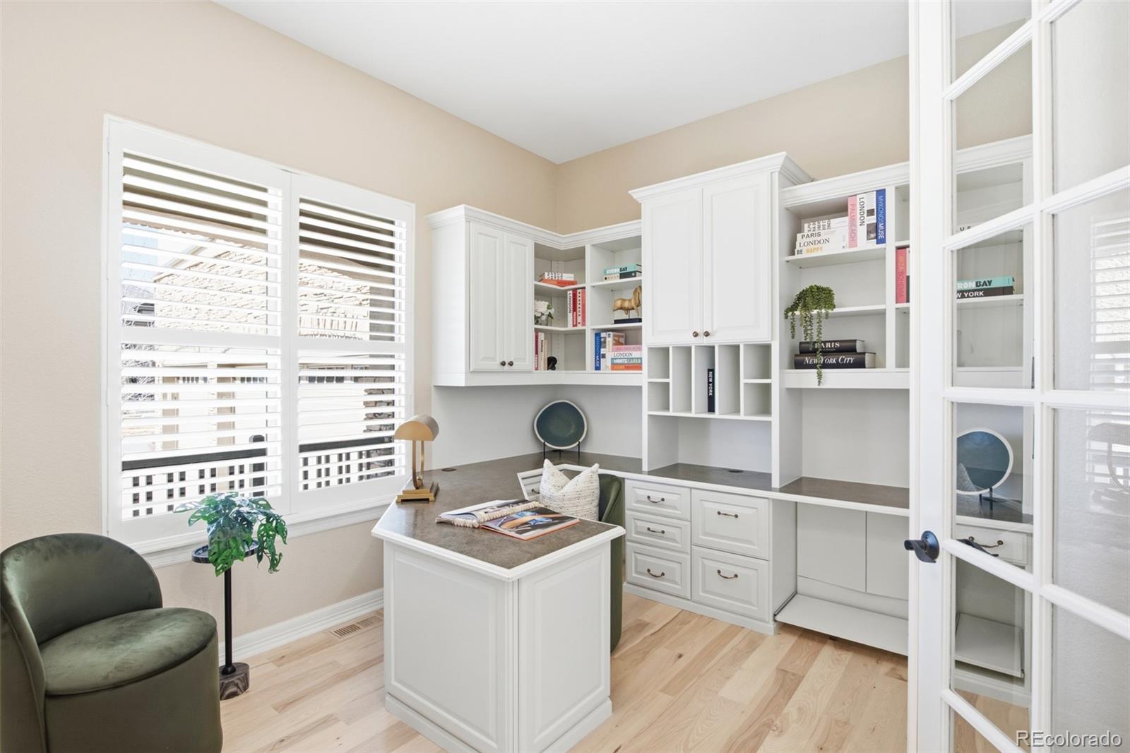 26746 E Peakview Drive Aurora CO 80016