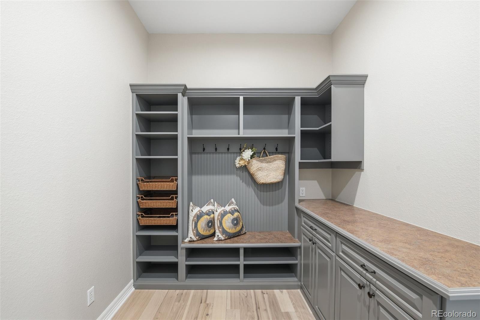 26746 E Peakview Drive Aurora CO 80016