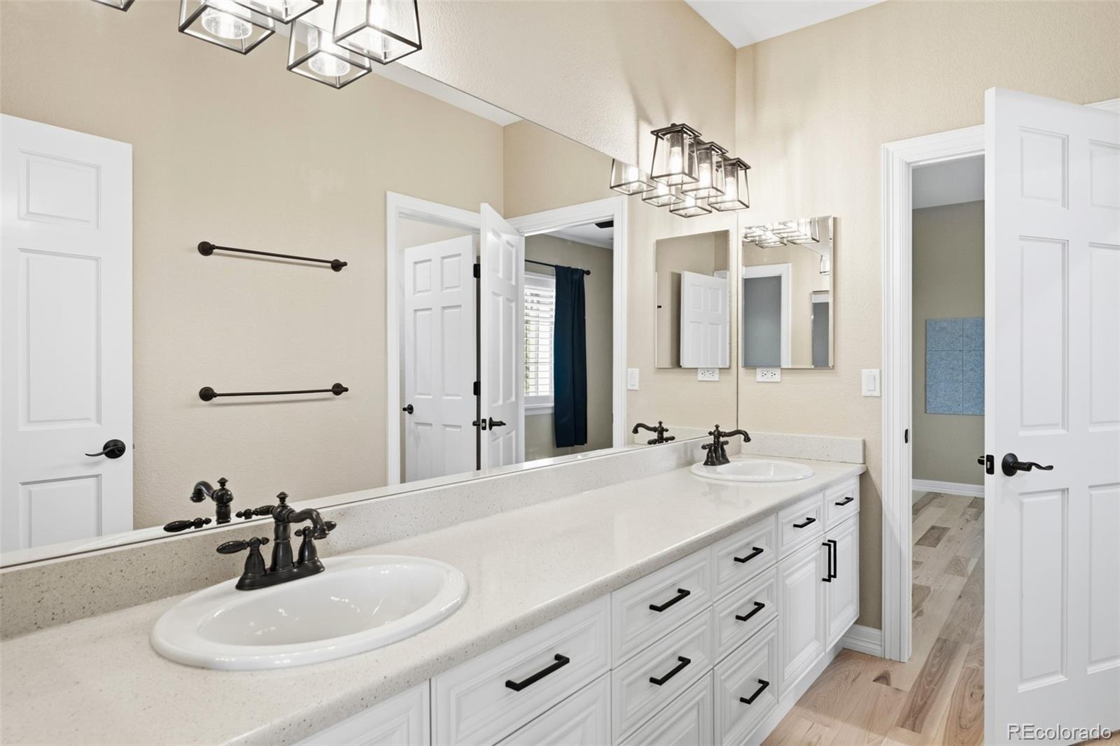 26746 E Peakview Drive Aurora CO 80016