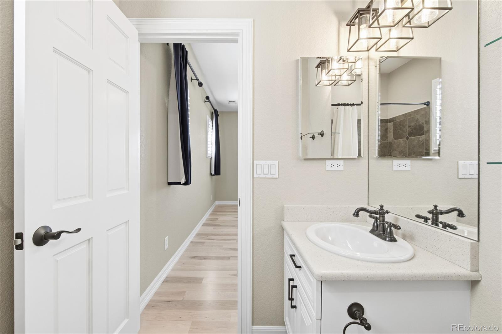 26746 E Peakview Drive Aurora CO 80016