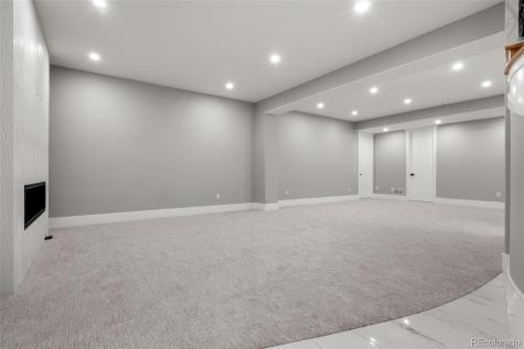6776 S Flanders Court Centennial CO 80016
