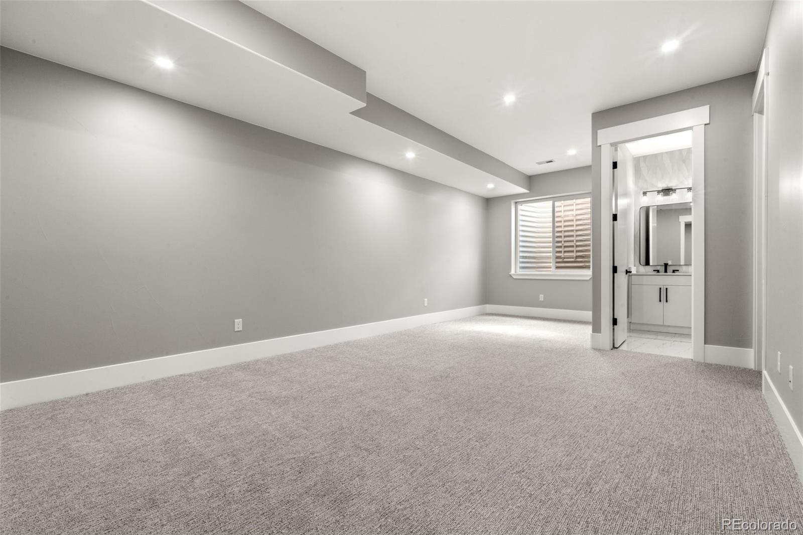 6776 S Flanders Court Centennial CO 80016