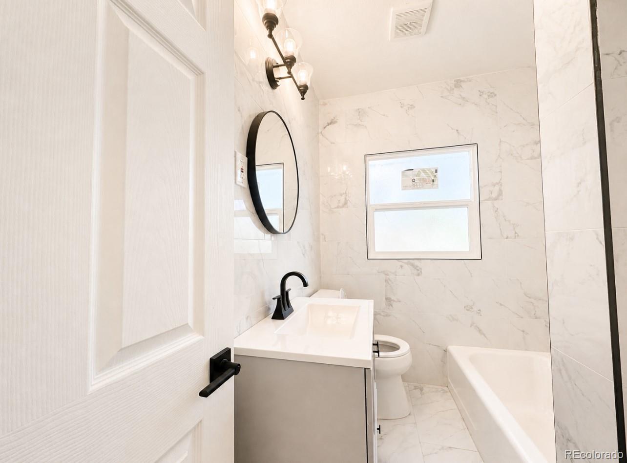 1315 S Knox Court Denver CO 80219