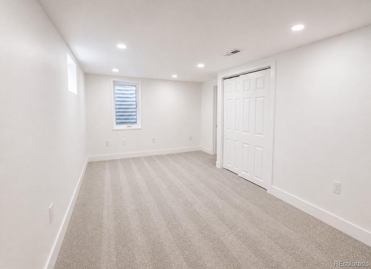 1315 S Knox Court Denver CO 80219