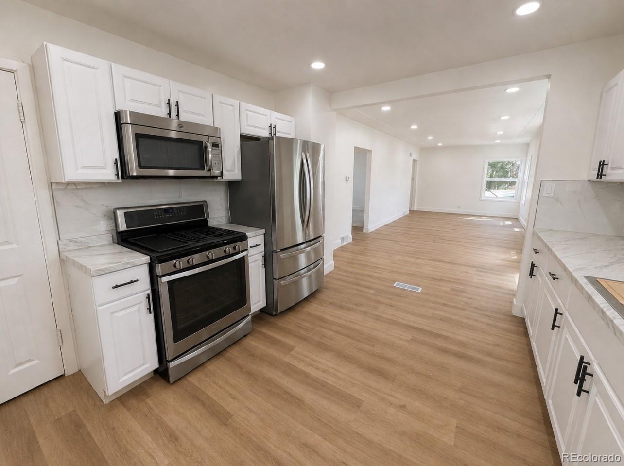 1315 S Knox Court Denver CO 80219