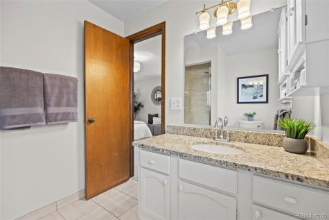 7386 S Ogden Way Centennial CO 80122