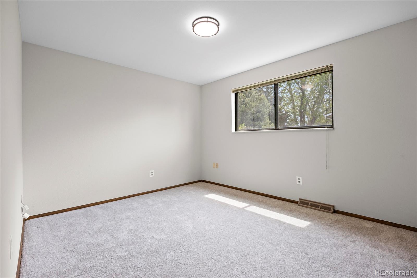 7386 S Ogden Way Centennial CO 80122
