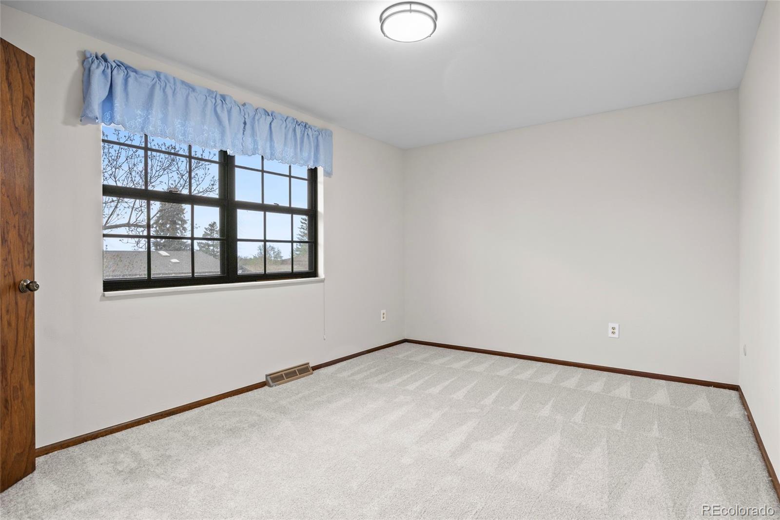 7386 S Ogden Way Centennial CO 80122