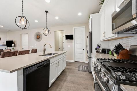 21694 E Stanford Circle Aurora CO 80015