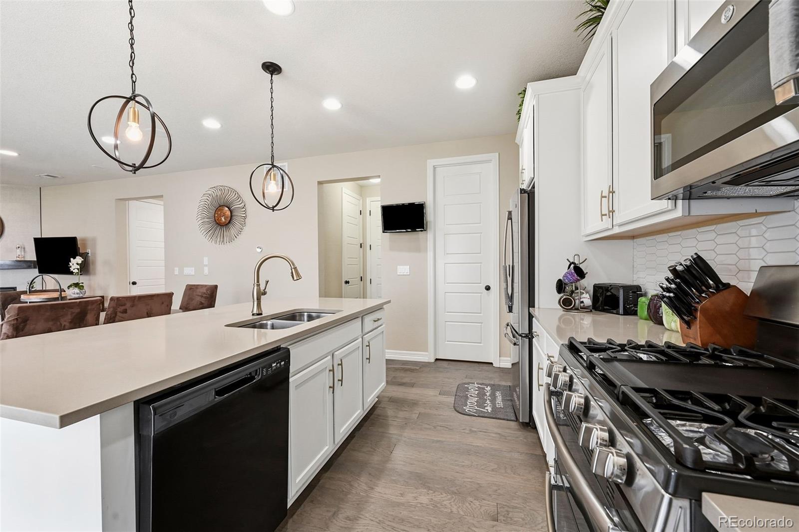 21694 E Stanford Circle Aurora CO 80015