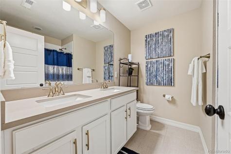 21694 E Stanford Circle Aurora CO 80015