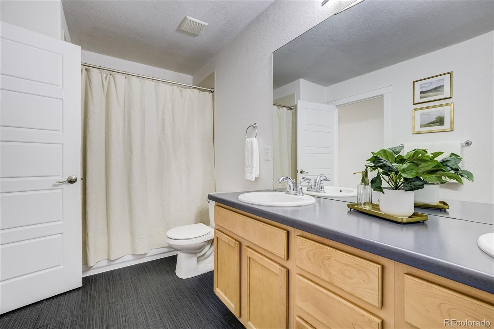5563 Wolf Village Drive Colorado City CO 80924