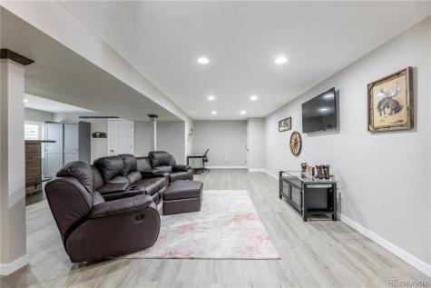3280 Youngheart Way Castle Rock CO 80109