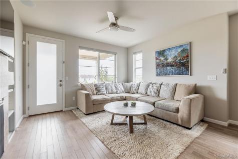 3280 Youngheart Way Castle Rock CO 80109