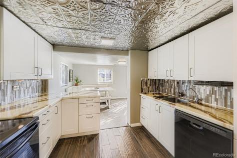 7303 W 59th Avenue Arvada CO 80003