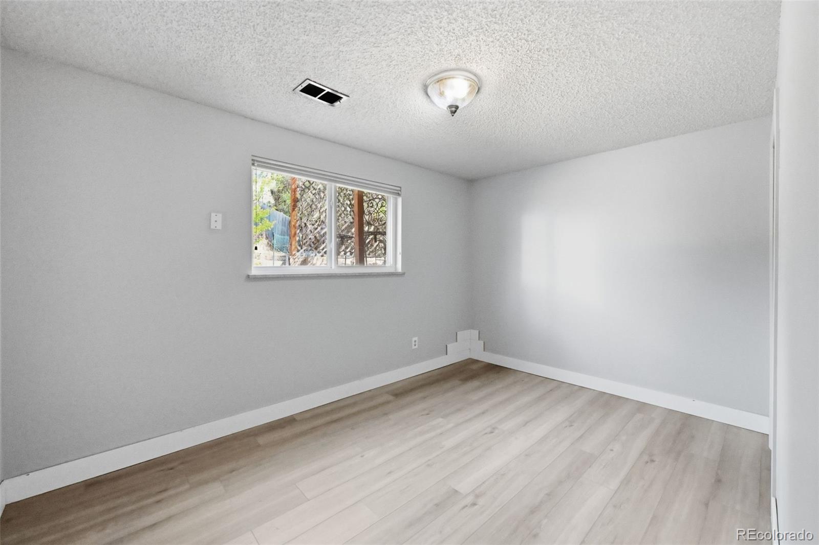 4361 Dixon Drive Westminster CO 80031
