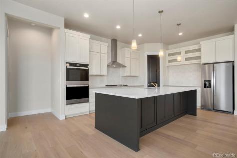 24113 E 36th Place Aurora CO 80019